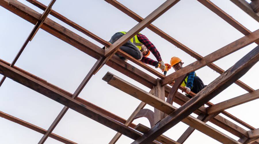 Professional gutter cleaning services in Johnston, RI